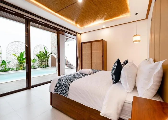Villa Mutiara